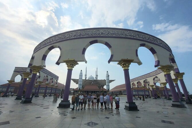 Borobudur Private Excursion From Semarang (Upper level access) - Returning to Semarang Before the Ship Leaves