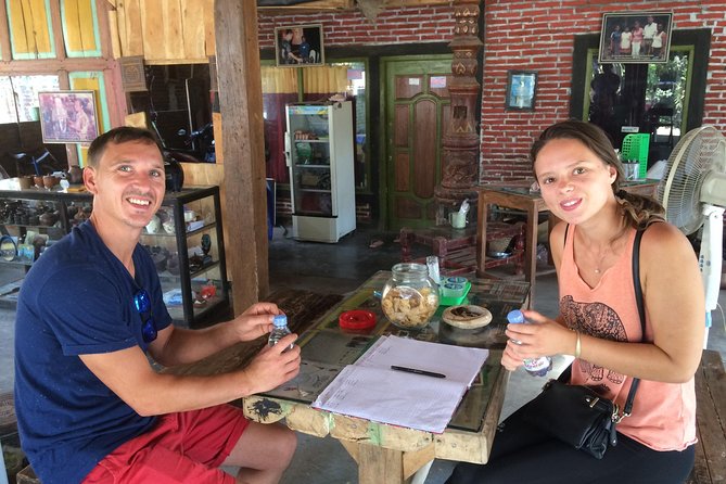 Borobudur: Village Tour with Pottery and Tofu Making - Seeing Borobudur from the village side