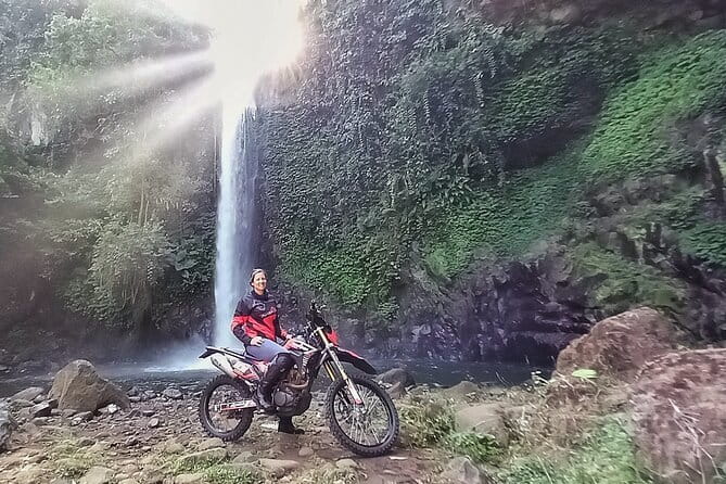 Bromo Guided Dirt Bike Adventuring Tour - Rojopasang Lor begins with a gradual warm-up