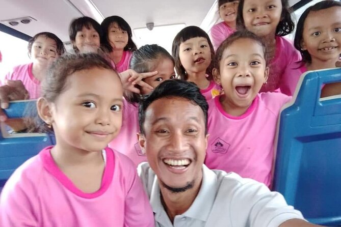 City Tour Jakarta with Private Guide - Seeing old and new Jakarta in one day