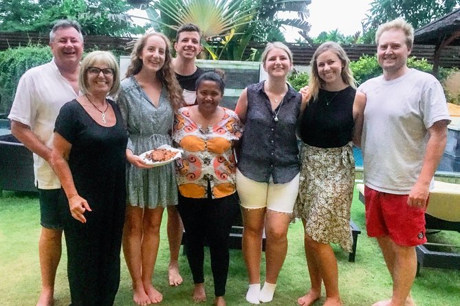 Cooking class in the comfort of your own personal villa. Yes, I'll come to you! - Eating in your own villa