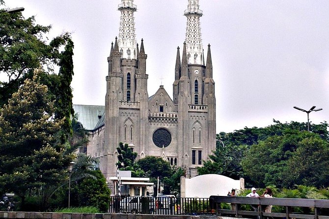 Customized Private Tour Jakarta With Lunch - Jakarta Old Town and Fatahillah Museum