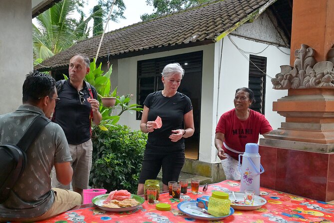 Cycling and Cooking Class in Ubud - What the private format means in practice