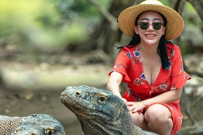 Daily Trip Highlight Komodo Archipelago by Speed Boat - Komodo Island: dragons with a local ranger