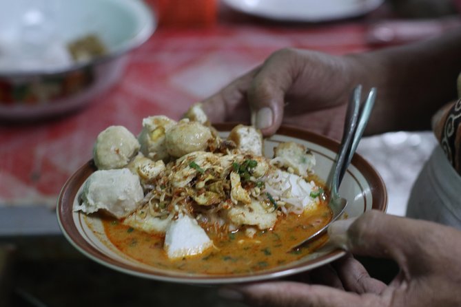Denpasar City Food Tour (Day Tour) - Pura Jagatnatha and the heritage side of the walk