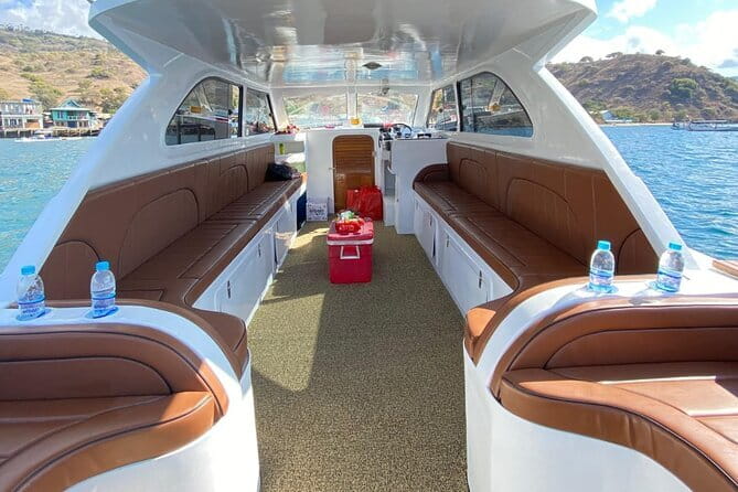 Early Morning Private Komodo Speedboat Tour - What the private boat changes