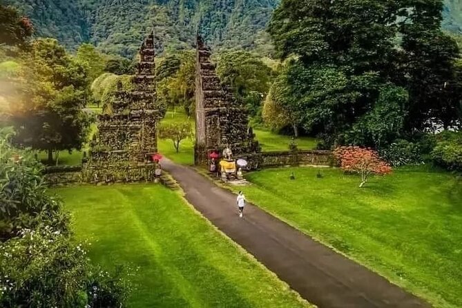 Explore Munduk Customized 8 Hour Day Tour in North Bali - What the guides add to the day