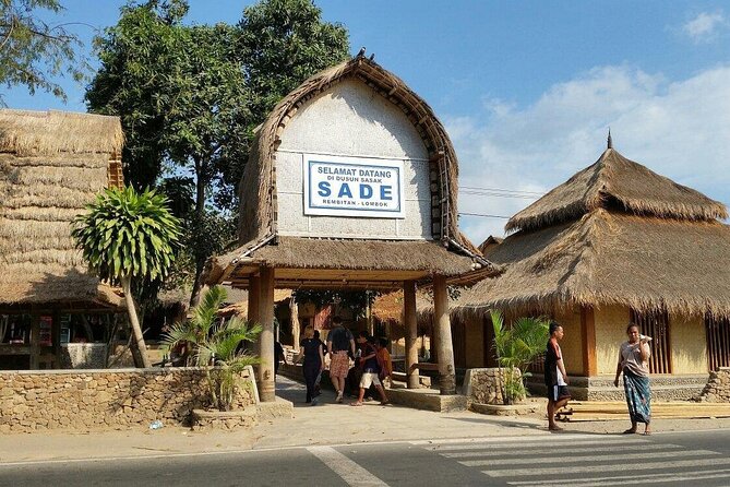 Explore Traditional Villages & to the South Coast - Sukarara: starting with handmade weaving