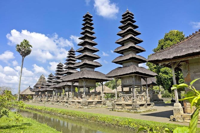 Exploring Bali in 3 Days: Discover Top Places in Bali - The private format and the role of the driver