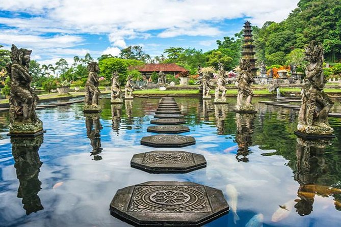Exploring Bali in 5 Days: Completed Journey of Discovering Bali - Day two: temples, highland air, and Tanah Lot