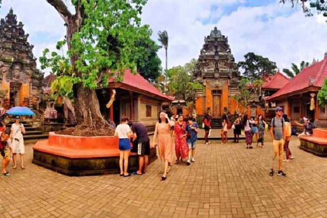 Favorite Sites of Ubud Daytrip - Tegenungan Waterfall in a short half-hour visit