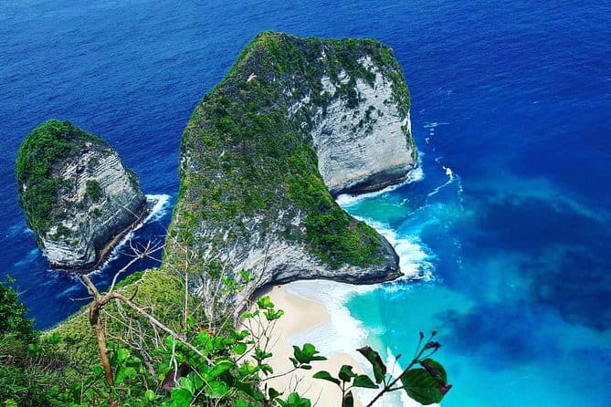 From Bali: Nusa Penida Snorkeling and Island Tour - Kelingking Beach and the famous T-shaped cliff