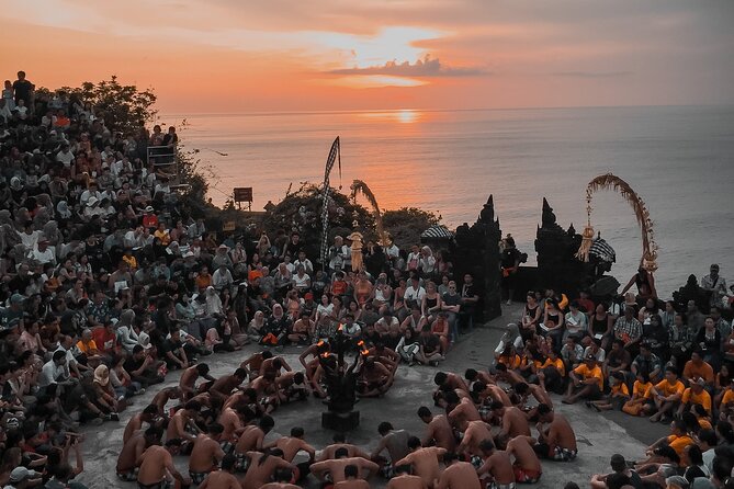 Full Day All Inclusive South Bali Uluwatu Private Tour - The day at a glance