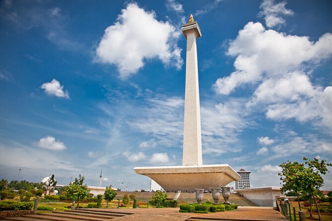 Full-Day Highlights of Jakarta Private Tour with Lunch - Monas and Indonesia’s independence story