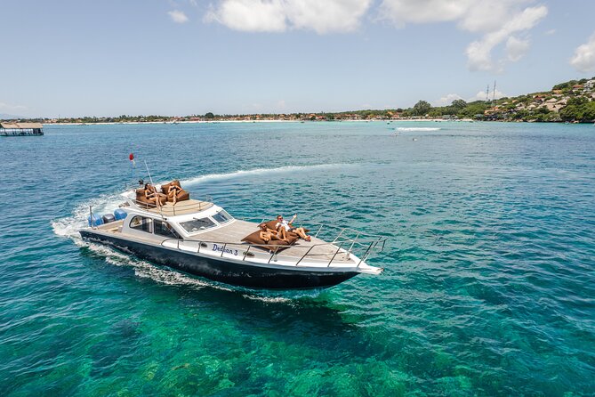 Full Day Nusa Penida by Honey Milk Yacht 13 meters - SD Point and the moving water