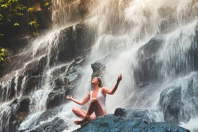 Full Day Private Tour All Inclusive Hidden Gems Bali Waterfall - Tukad Cepung and the light through the canyon