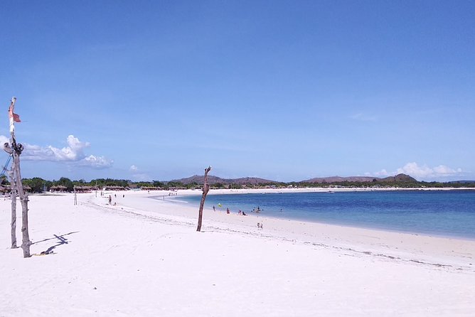 Full-Day Private Trip to South Lombok - Tanjung Aan and the long flat beach