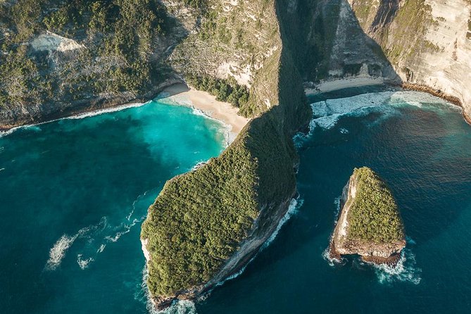 Full-Day Tour To Nusa Penida Bali - Kelingking Beach and the famous T-rex view