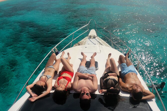 Full Day Trip to Explore 6 Destinations in Labuan Bajo and Komodo - Siaba Besar: the final reef session