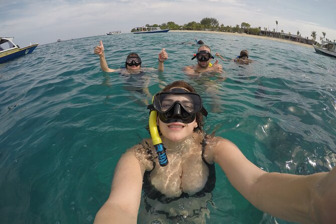 Gili Trawangan & Gili Air Snorkeling Tour Turtles & Statue - Leaving Gili Trawangan for the open water
