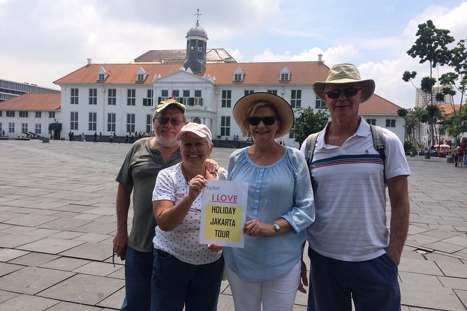 Half Day 5 Hours Jakarta City Tour - Transport, timing, and the question of group size