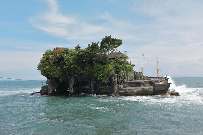 Half-Day Private Tanah Lot Sunset Tour - Tanah Lot at sunset: beautiful, famous, and busy