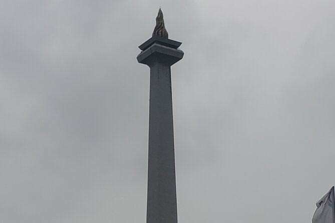Highlights of Jakarta City : Half-Day Tour All around Jakarta - The train ride toward Kota Tua