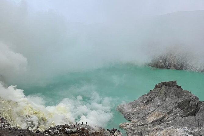 Ijen Crater Tour - What the private format is really worth