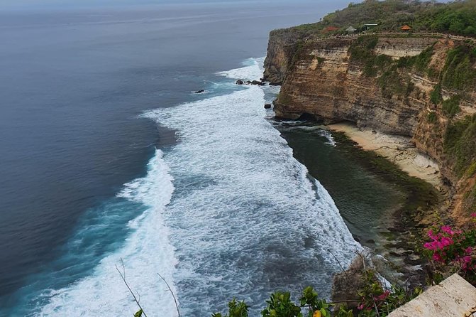 Incredible Uluwatu Temple Sunset & Kecak Fire Dance - Jimbaran Beach and the optional seafood meal