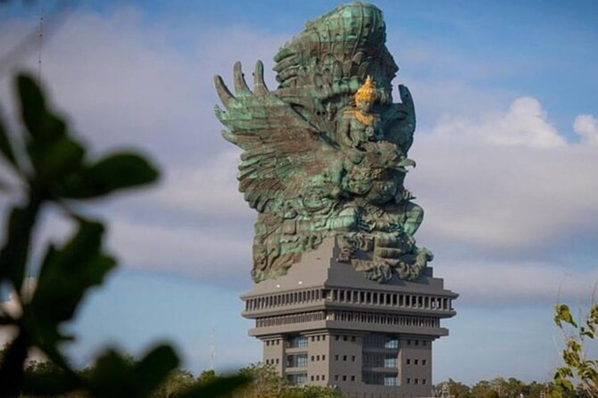Indonesia: Garuda Wisnu Kencana - What the different performance areas offer