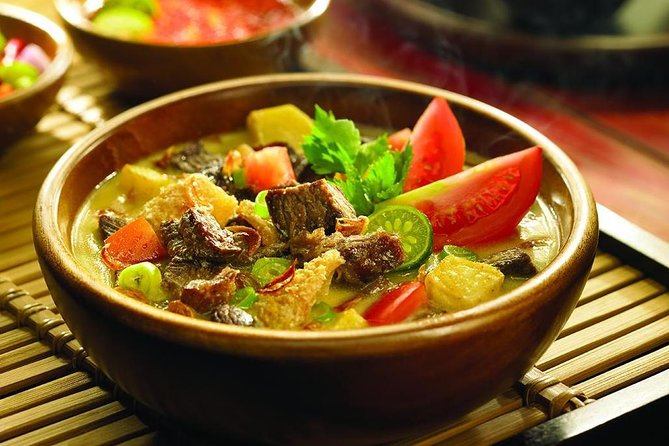 Jakarta City Tour: Shopping & Culinary Experience - Sarinah: modern Indonesian shopping with a cultural angle