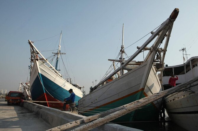 Jakarta Full-Day Highlights Tour with Transfer - Fatahillah Square and Jakarta Old Town