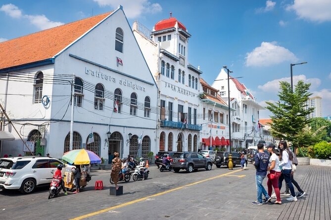 Jakarta Half-Day Highlights Tour - Makutharama Puppet Studio and the art of wayang kulit