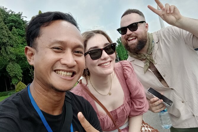 Jakarta Half-Day Sightseeing Tour To Modern City and Old Town - The Selamat Datang Monument