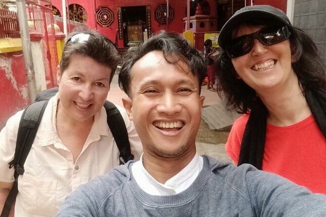 Jakarta Indonesian Culture in half Day - Passing Istiqlal Mosque and Jakarta Cathedral