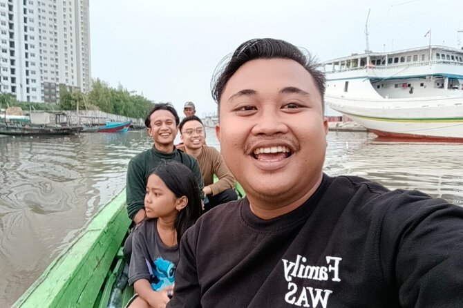 Jakarta Night Tour with Dinner at Café or Food street - Fatahillah Square: the evening centerpiece