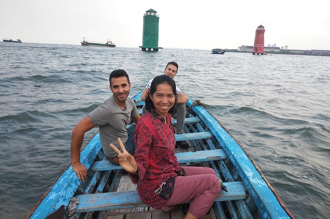 Jakarta Private City Tour with Obama School visit - A useful first day in Jakarta