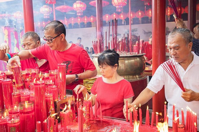 Jakarta Private Cultural Day Tour with Transport - Glodok Chinatown: food, trade, and old Jakarta
