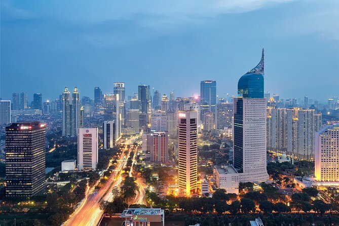 Jakarta Private Custom Walking Tour with A Guide - Merdeka Square and the meaning of independence