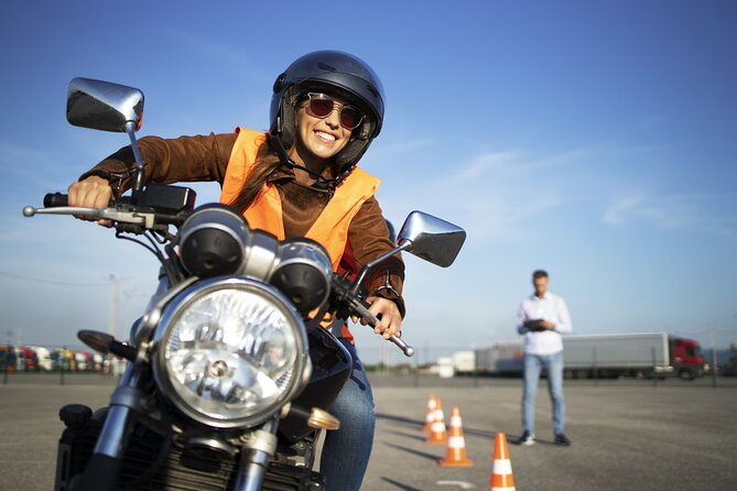 Jakarta Scooter Lessons and Motorcycle Lessons - What happens during the two-hour session