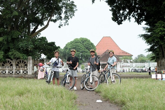 Jogja Hidden Gems - Cycling Tour - A Chinese temple and the city’s mix of traditions
