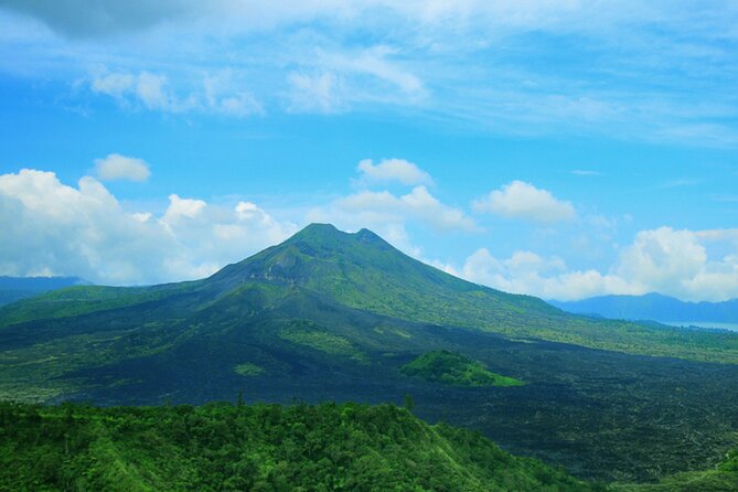 Kintamani Lake & Volcano Tour - Why the Barong dance makes a strong opening