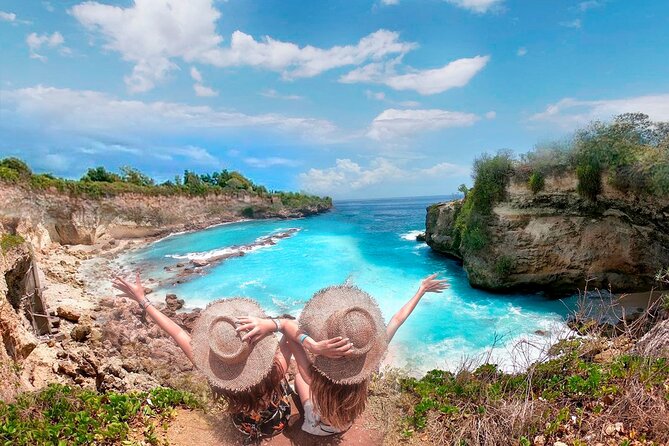Lembongan and Ceningan Island Tour - Mahana Jumping Point for serious thrill-seekers