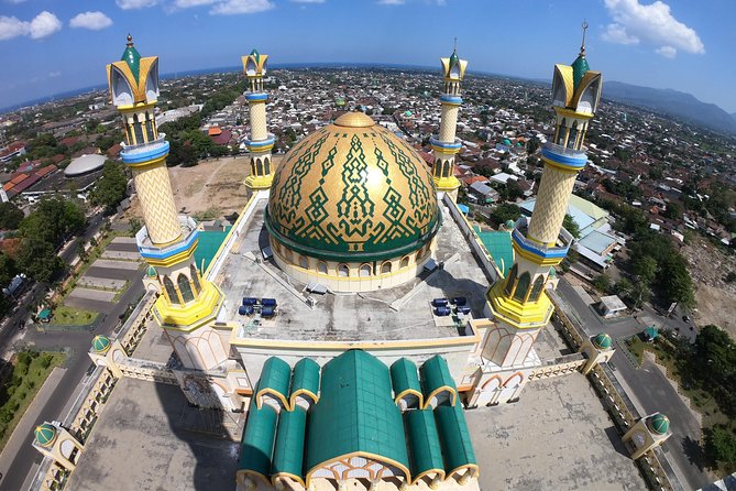 Lombok City Tour combination With Temple Tour - Mayura Water Palace and the Royal Court