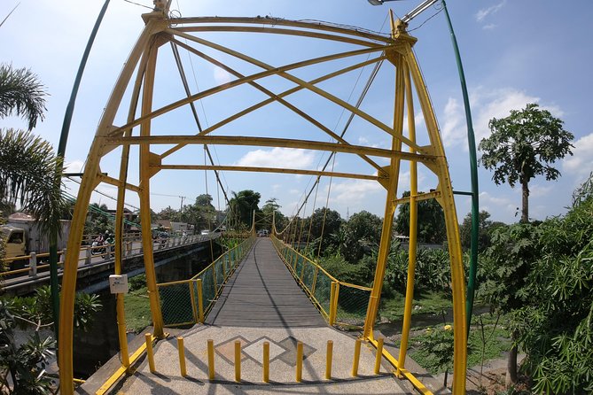 Lombok City Tour combination With Temple Tour - A Modern Pause at Epicentrum Mall