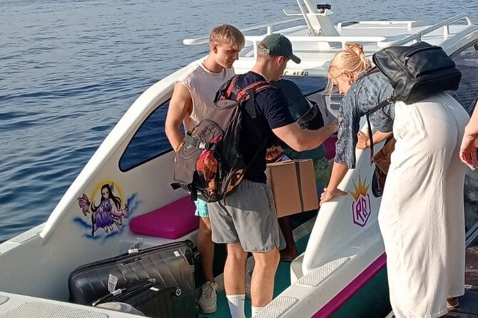 Lombok: Private Airport Lombok Transfers to or from Gili Islands - From Lombok airport to the arrivals pickup