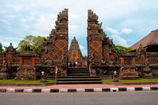 Monkey Forest, Ubud, Waterfall and Rice Terrace - Celuk Village and Balinese silver work
