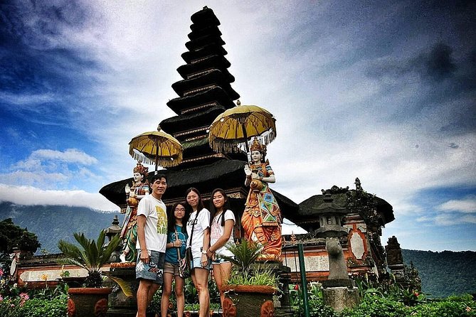 More Complete: Discover Bali In 3 Days Private Tour Package - The guide can make or break the experience