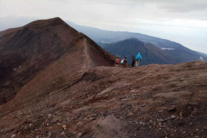 Mount Agung Sunrise Trekking Private Tours - Mount Agung at midnight: a real mountain start