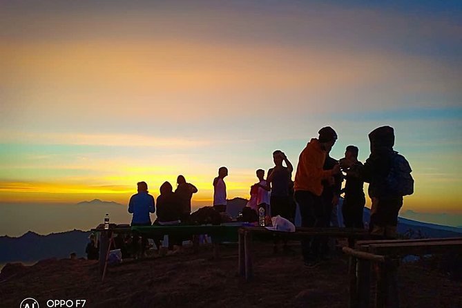 Mount Batur Guide and Natural Hot Spring - Sunrise, photographs, and breakfast at the summit